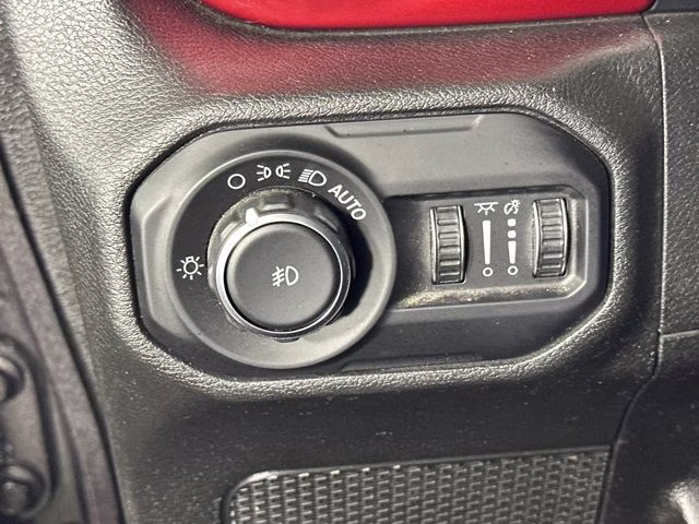 2019 Granite Crystal Metallic Clearcoat Jeep Wrangler Unlimited Rubicon 4X4 SUV