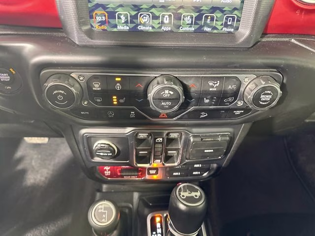 2019 Granite Crystal Metallic Clearcoat Jeep Wrangler Unlimited Rubicon 4X4 SUV