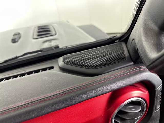 2019 Granite Crystal Metallic Clearcoat Jeep Wrangler Unlimited Rubicon 4X4 SUV
