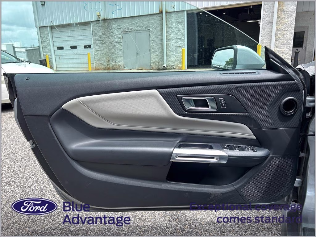 2024 Iconic Silver Metallic Ford Mustang EcoBoost Premium RWD Convertible