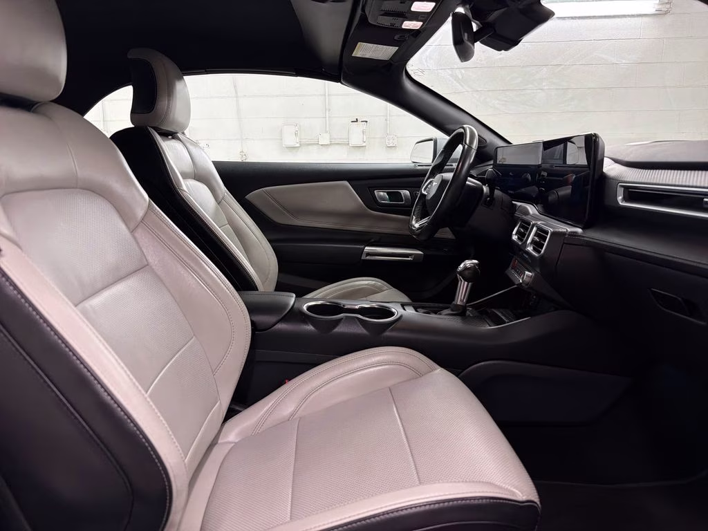 2024 Iconic Silver Metallic Ford Mustang EcoBoost Premium RWD Convertible