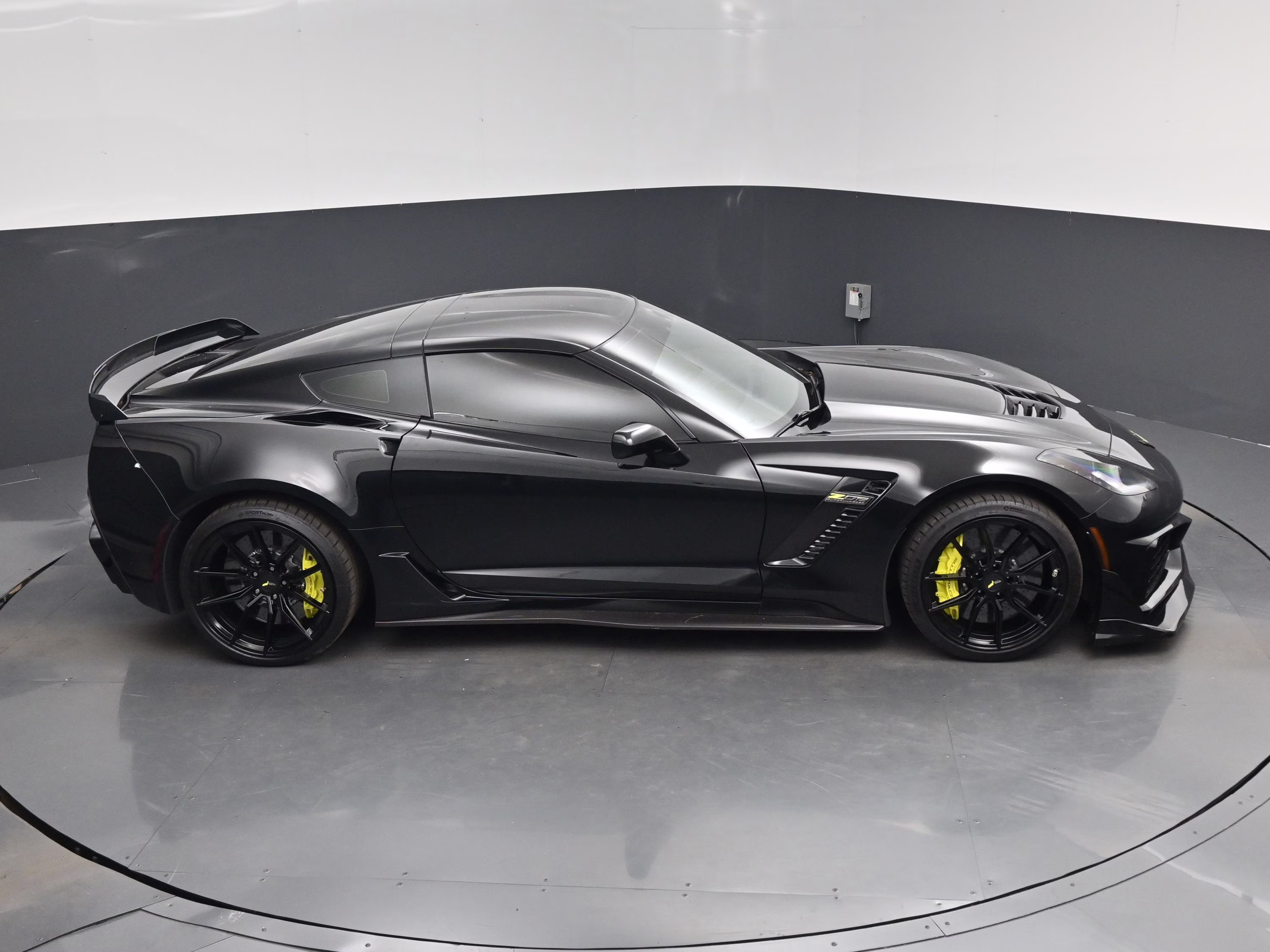 2015 Black Chevrolet Corvette Z06 RWD Coupe