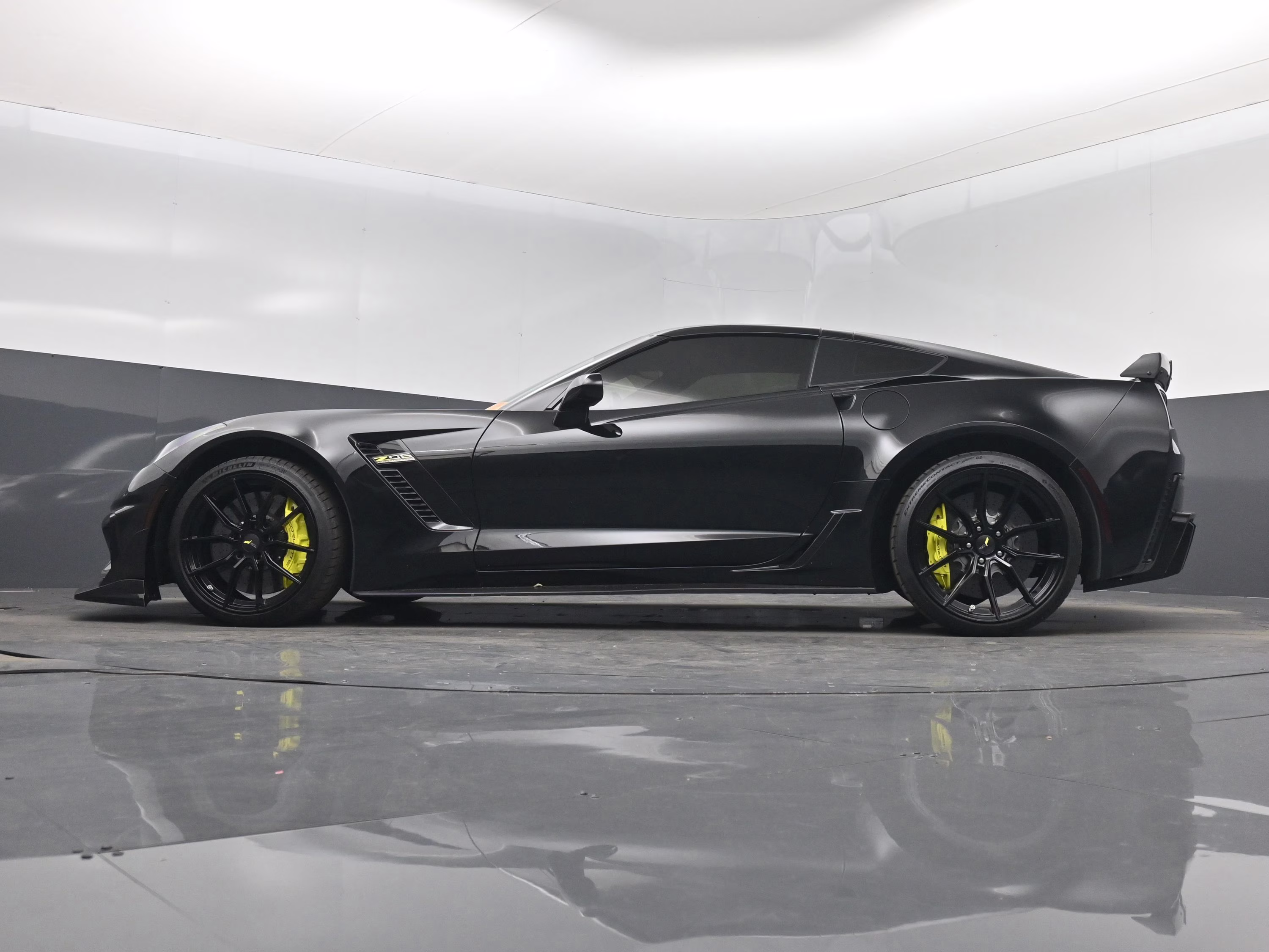 2015 Black Chevrolet Corvette Z06 RWD Coupe