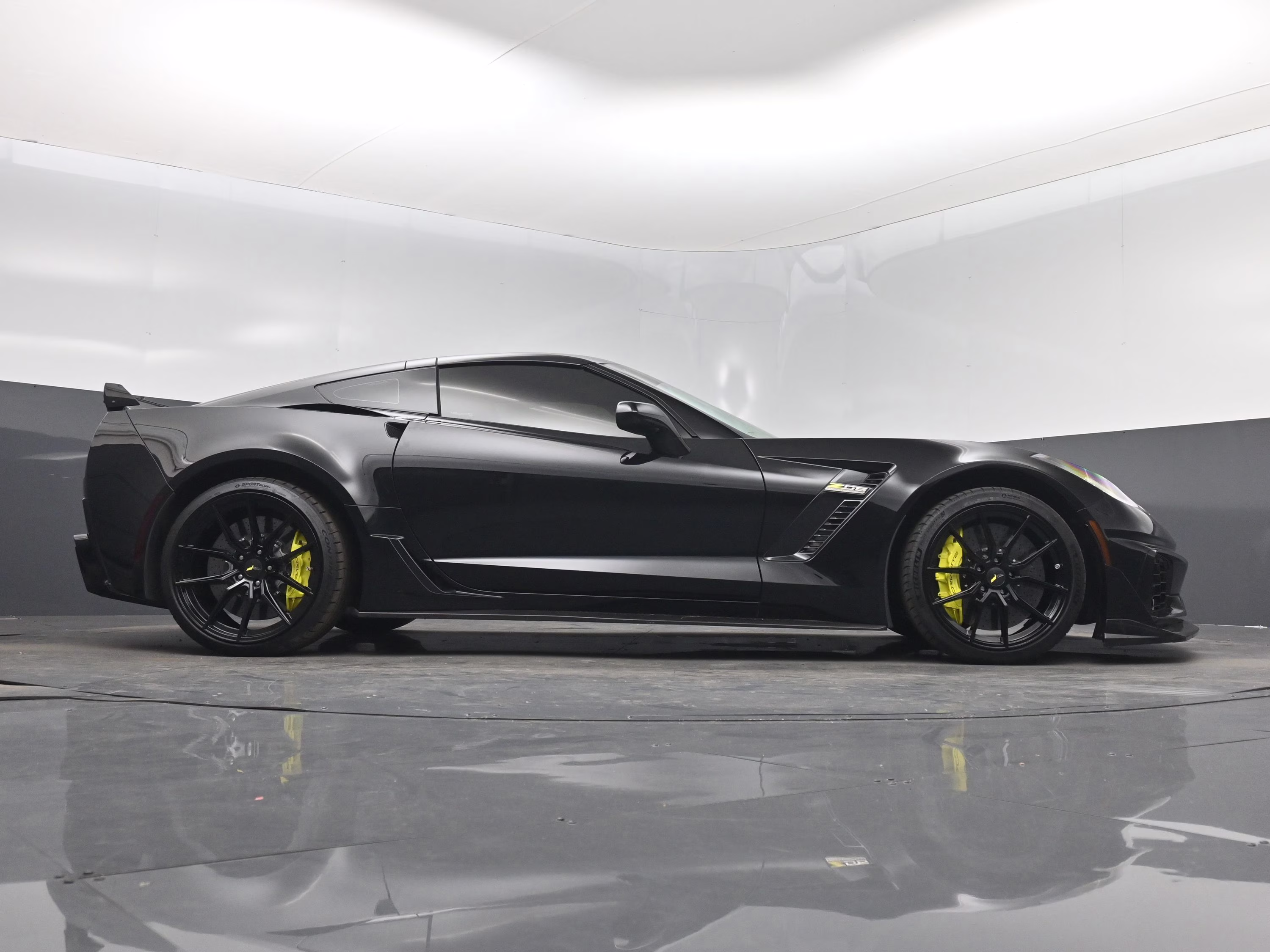 2015 Black Chevrolet Corvette Z06 RWD Coupe