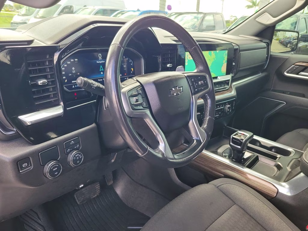 2022 Summit White Chevrolet Silverado 1500 RST RWD Truck