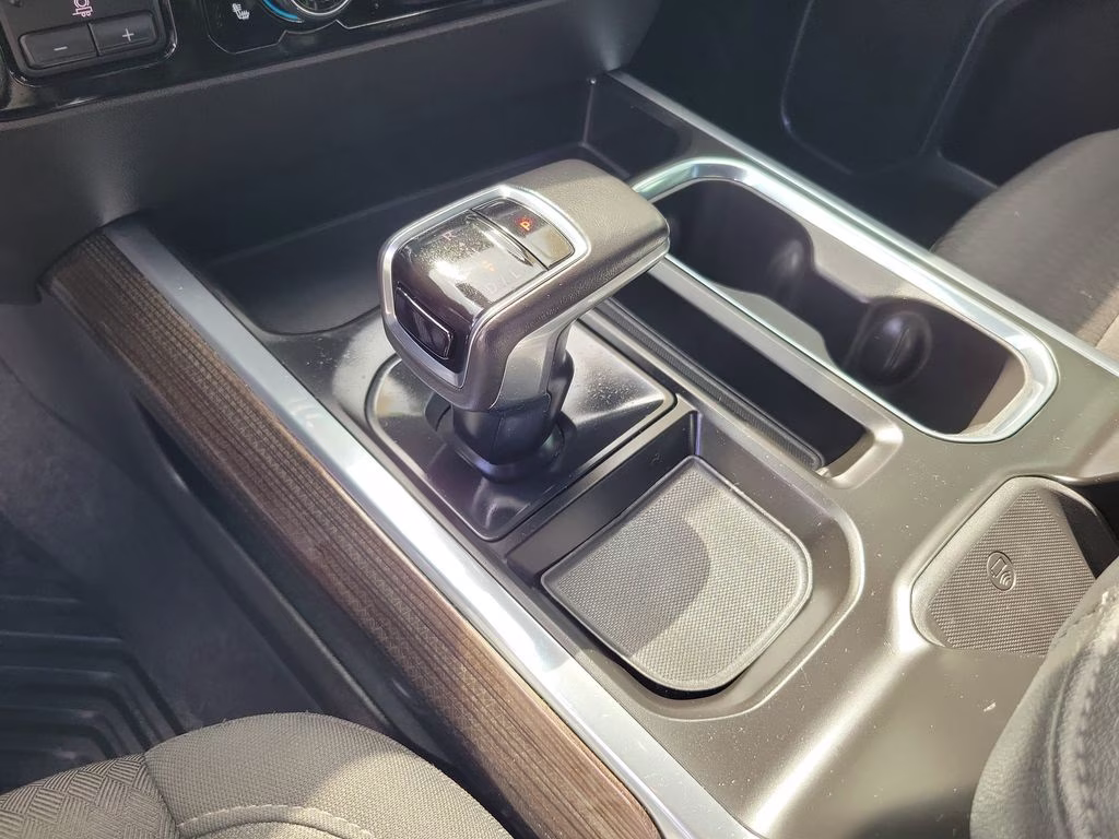 2022 Summit White Chevrolet Silverado 1500 RST RWD Truck