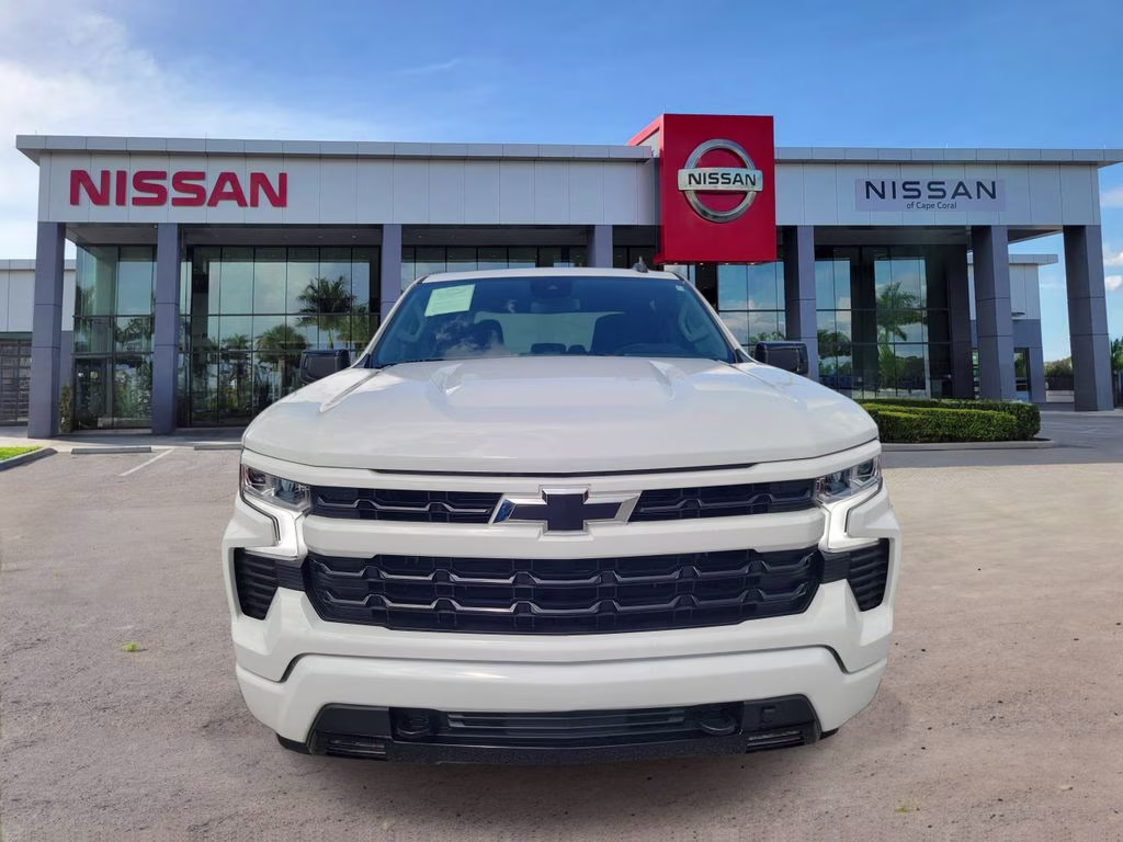 2022 Summit White Chevrolet Silverado 1500 RST RWD Truck