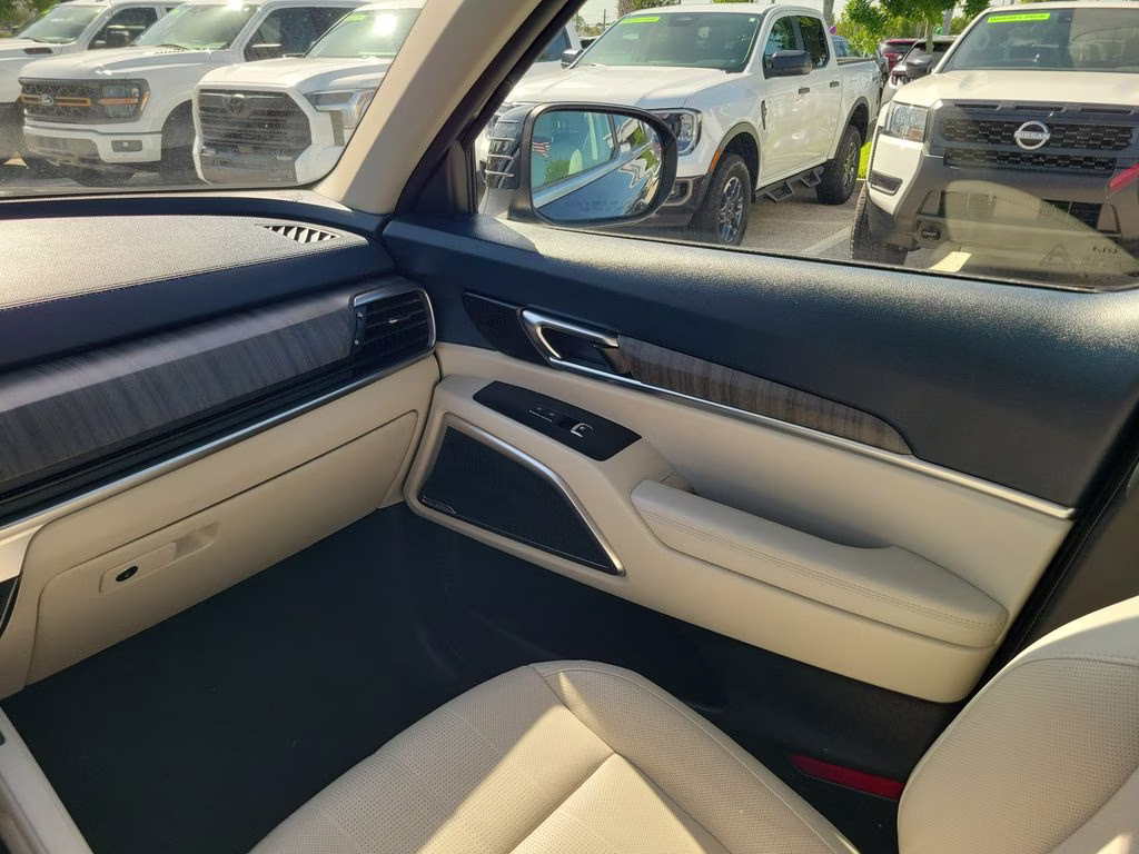 2024 Ebony Black Kia Telluride EX FWD SUV