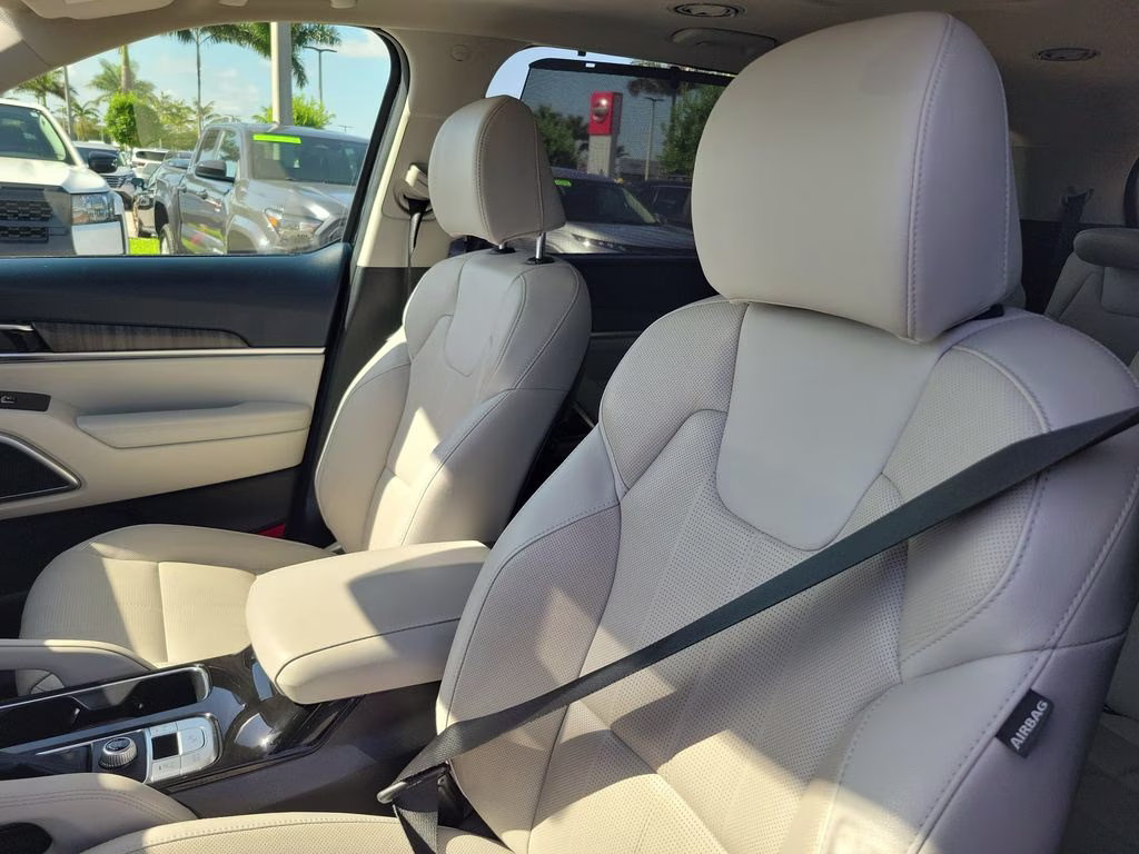 2024 Ebony Black Kia Telluride EX FWD SUV