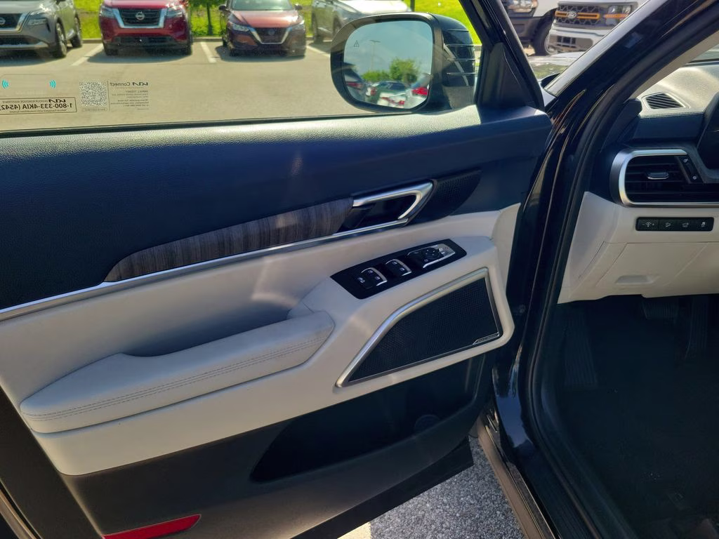 2024 Ebony Black Kia Telluride EX FWD SUV
