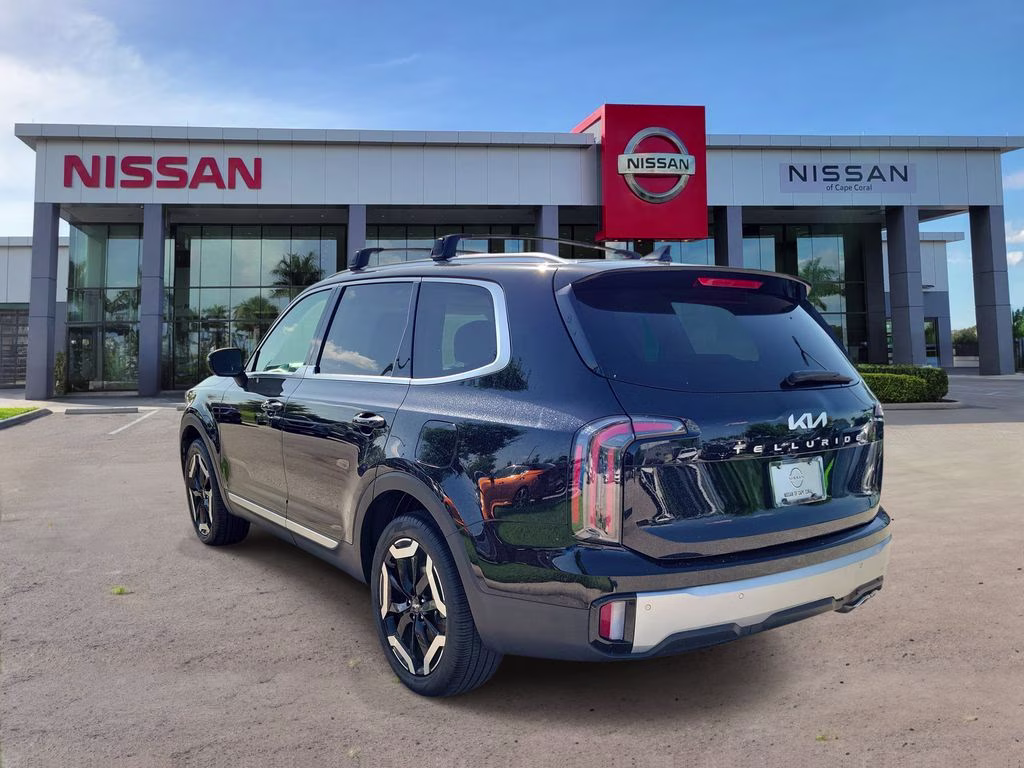2024 Ebony Black Kia Telluride EX FWD SUV