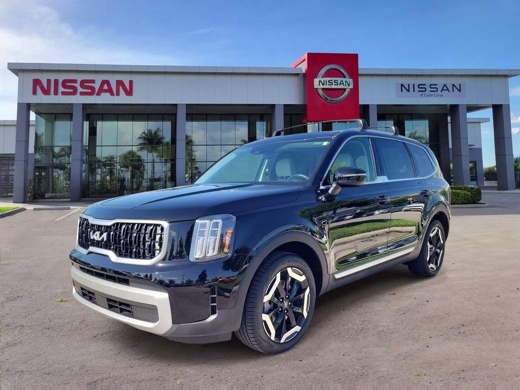 2024 Ebony Black Kia Telluride EX FWD SUV