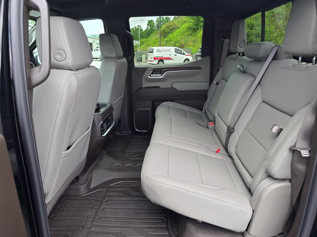 2026 Onyx Black GMC Sierra 1500 SLT 4X4 Truck