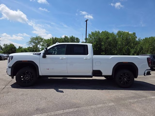2026 Summit White GMC Sierra 2500HD AT4 4X4 Truck
