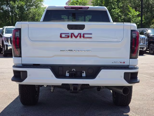 2026 Summit White GMC Sierra 2500HD AT4 4X4 Truck