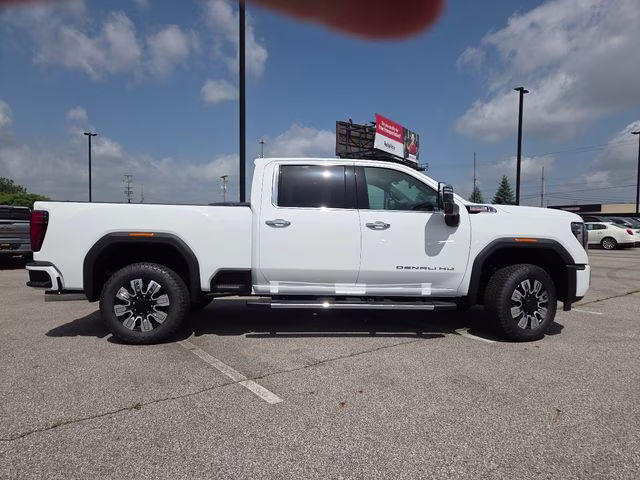2026 Summit White GMC Sierra 2500HD Denali 4X4 Truck