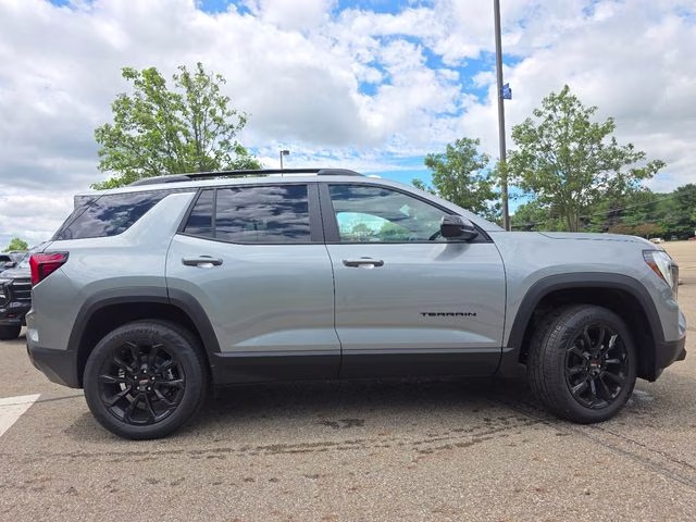 2026 Sterling Metallic GMC Terrain Elevation FWD SUV