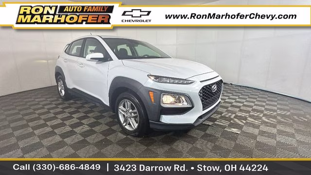 2021 Chalk White Hyundai Kona SE AWD SUV
