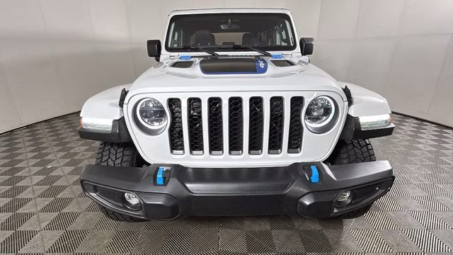 2023 Bright White Clearcoat Jeep Wrangler Rubicon 4xe 4X4 SUV