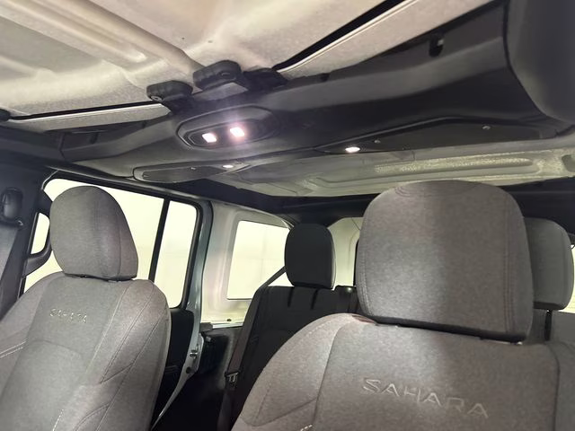 2024 Earl Clearcoat Jeep Wrangler Sahara 4xe 4X4 SUV