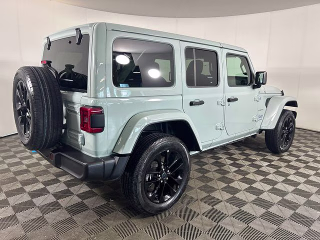 2024 Earl Clearcoat Jeep Wrangler Sahara 4xe 4X4 SUV