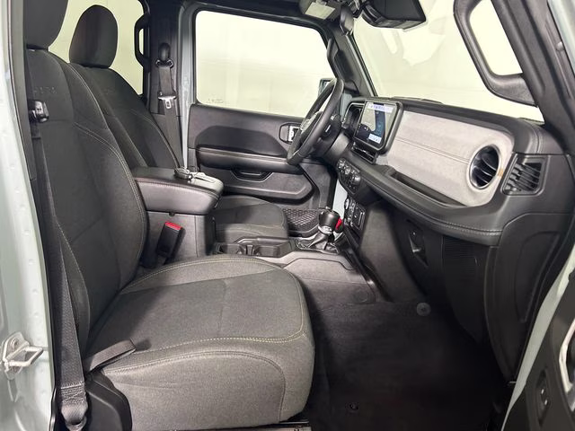 2024 Earl Clearcoat Jeep Wrangler Sahara 4xe 4X4 SUV