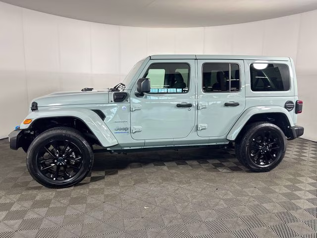 2024 Earl Clearcoat Jeep Wrangler Sahara 4xe 4X4 SUV