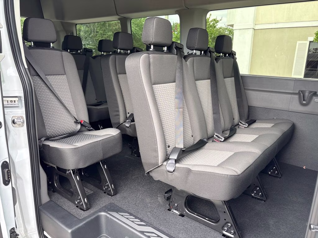 2026 Oxford White Ford Transit-350 XL RWD Crossover