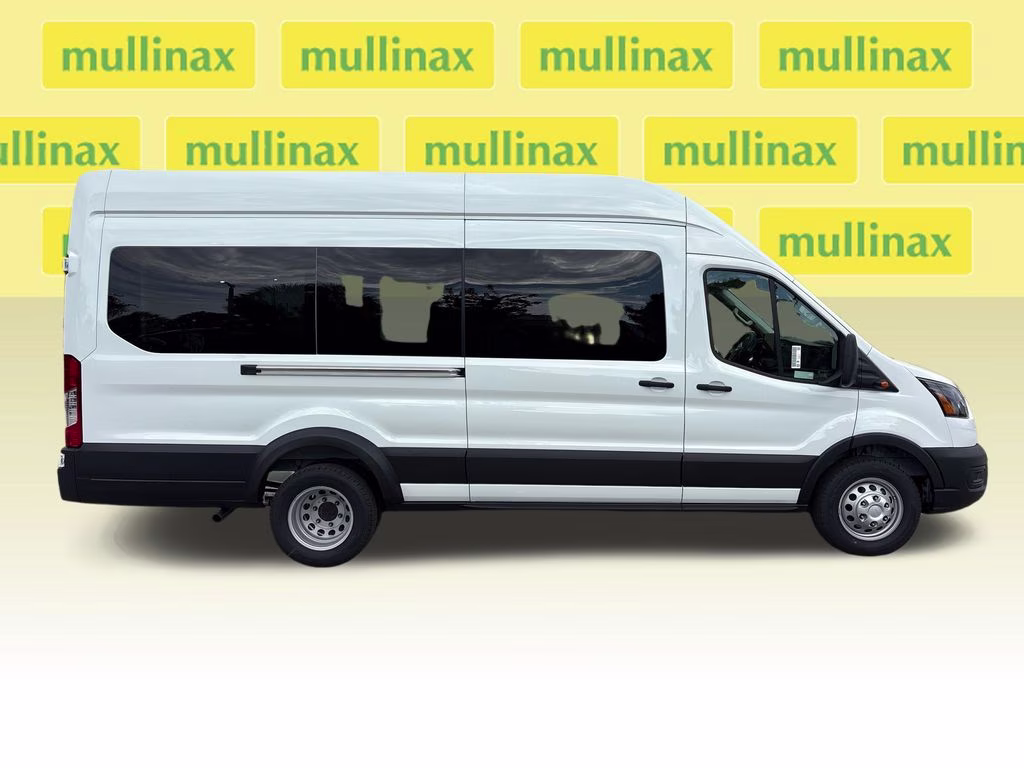 2026 Oxford White Ford Transit-350 XL RWD Crossover