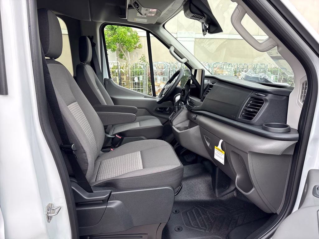 2026 Oxford White Ford Transit-350 XL RWD Crossover