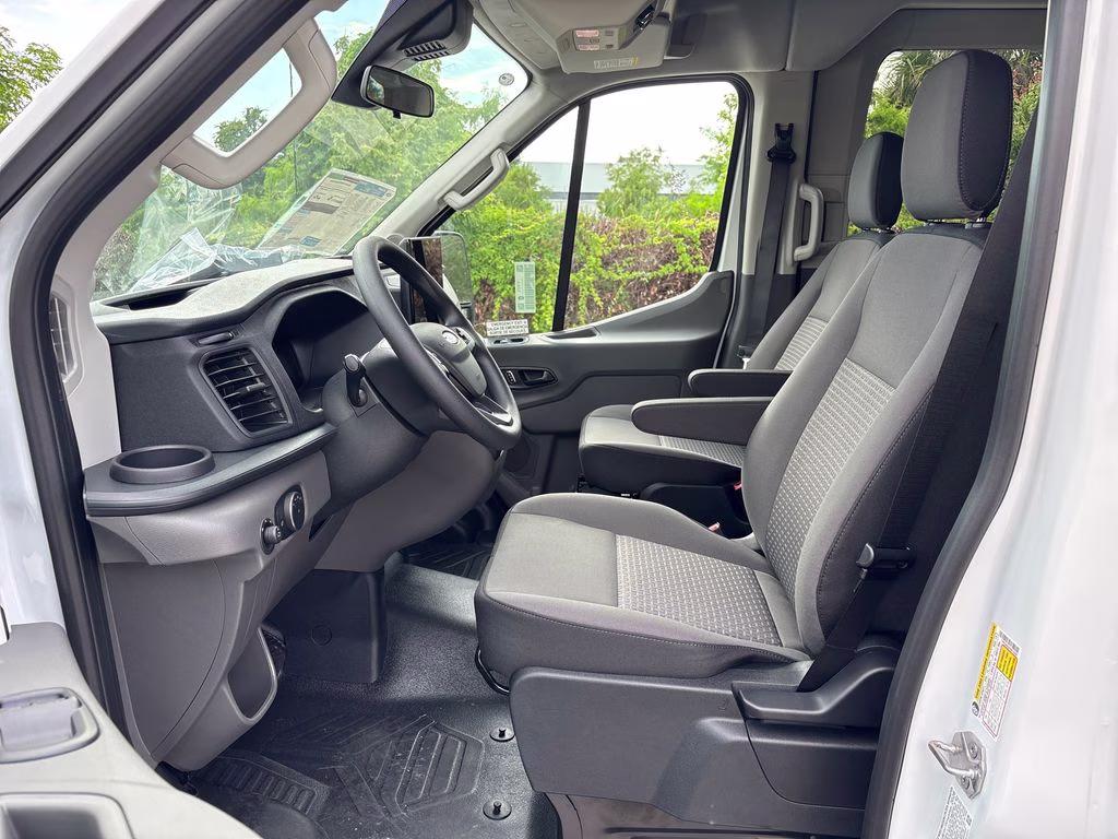 2026 Oxford White Ford Transit-350 XL RWD Crossover