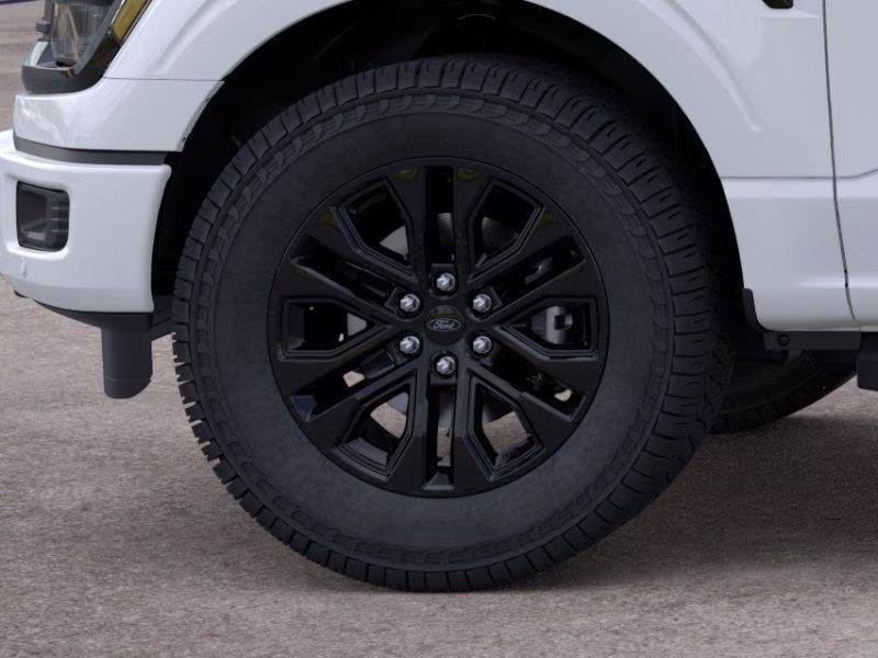 2026 Oxford White Ford F-150 XLT 4X4 Truck