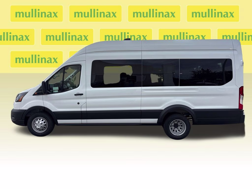 2026 Oxford White Ford Transit-350 XL RWD Crossover