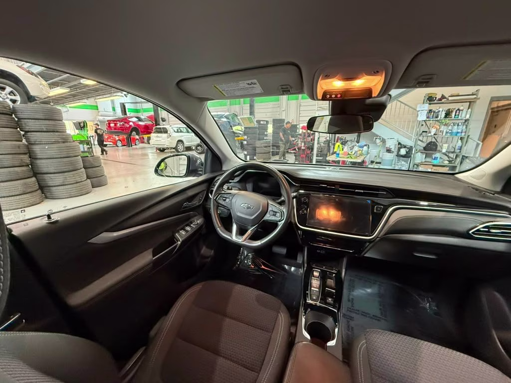 2023 Gray Ghost Metallic Chevrolet Bolt EUV LT FWD SUV