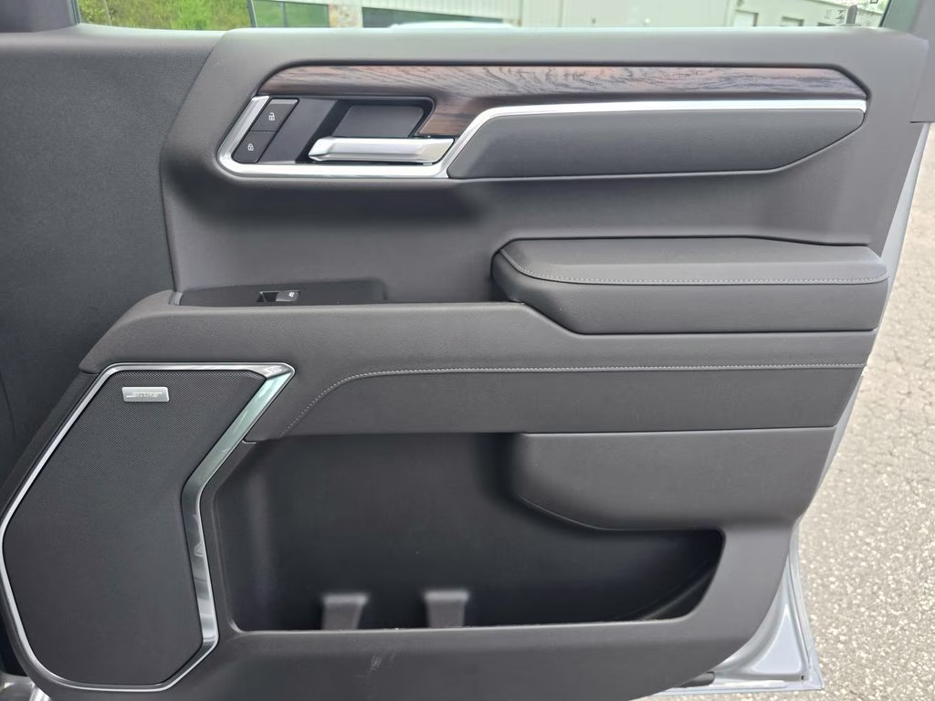 2026 Sterling Metallic GMC Sierra 1500 SLT 4X4 Truck