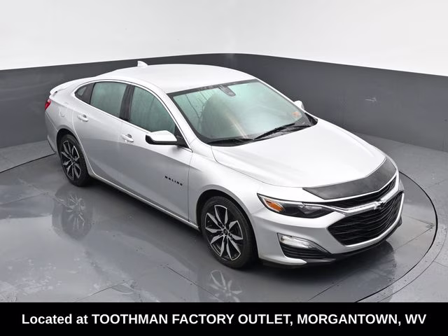 2020 Silver Ice Metallic Chevrolet Malibu RS FWD Sedan