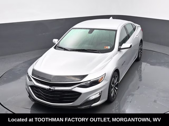 2020 Silver Ice Metallic Chevrolet Malibu RS FWD Sedan