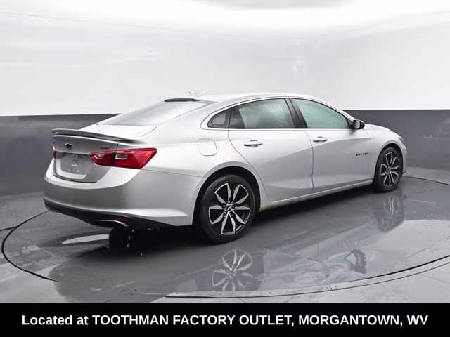 2020 Silver Ice Metallic Chevrolet Malibu RS FWD Sedan