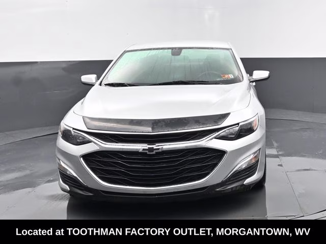 2020 Silver Ice Metallic Chevrolet Malibu RS FWD Sedan