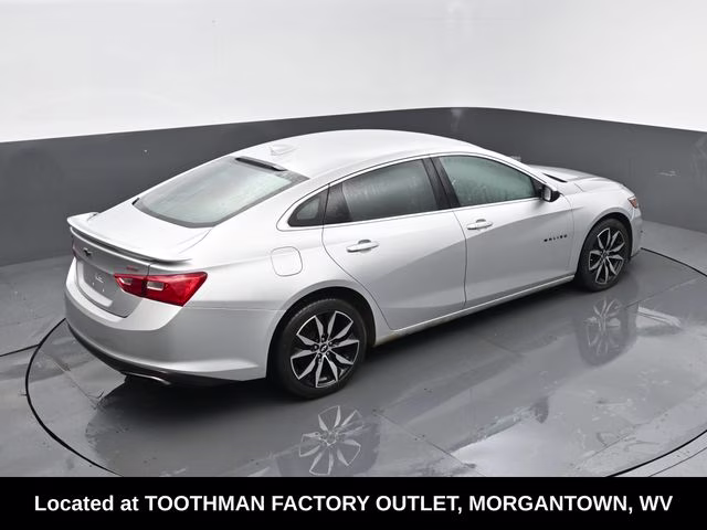 2020 Silver Ice Metallic Chevrolet Malibu RS FWD Sedan
