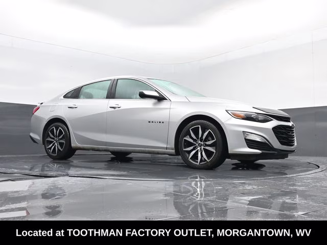 2020 Silver Ice Metallic Chevrolet Malibu RS FWD Sedan