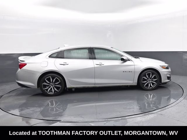 2020 Silver Ice Metallic Chevrolet Malibu RS FWD Sedan