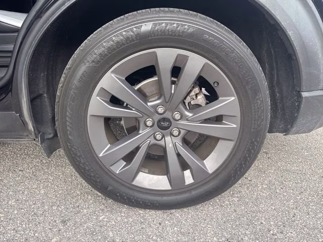 2021 Agate Black Metallic Ford Explorer XLT RWD SUV