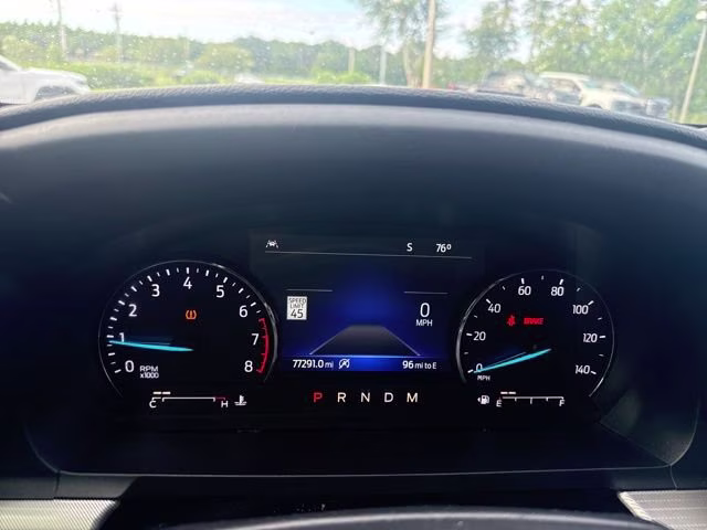 2021 Agate Black Metallic Ford Explorer XLT RWD SUV