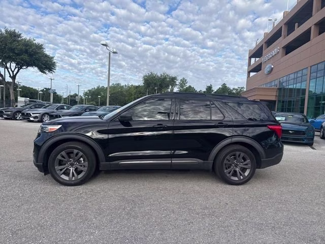 2021 Agate Black Metallic Ford Explorer XLT RWD SUV