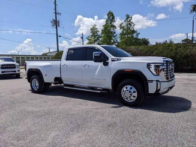 2025 White Frost Tricoat GMC Sierra 3500HD Denali 4X4 Truck