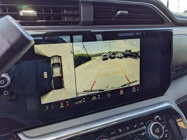 2025 White Frost Tricoat GMC Sierra 3500HD Denali 4X4 Truck