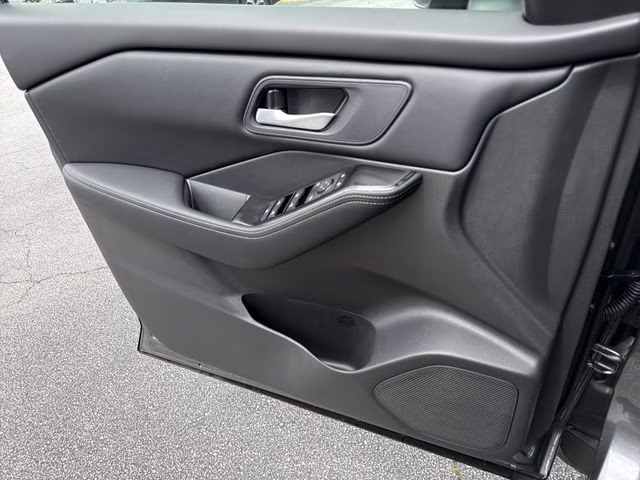 2026 Gun Metallic Nissan Rogue SV FWD SUV