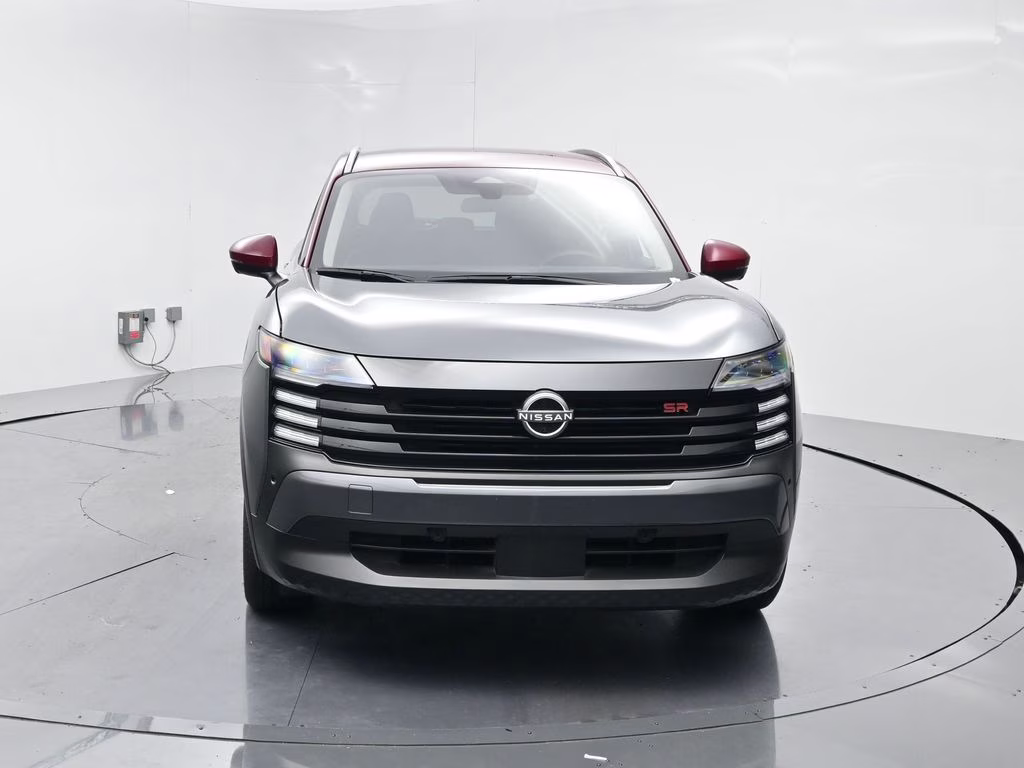 2025 Gun Metallic/Scarlet Ember Tintcoat Nissan Kicks SR AWD SUV