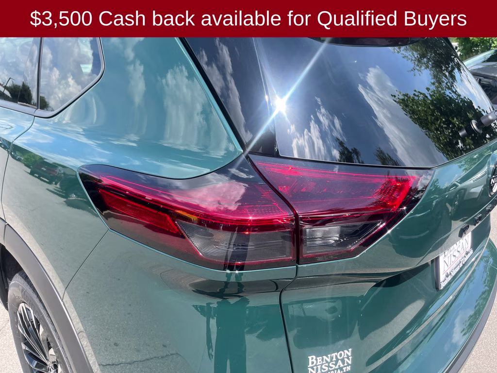 2026 Obsidian Green Nissan Rogue Dark Armor FWD SUV